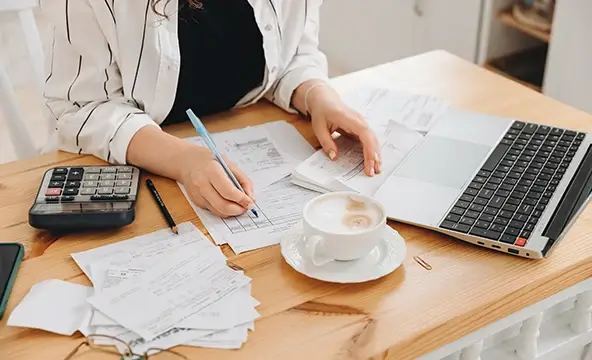 <img width="200" alt="Reasons finances 2" src="/wp-content/themes/culligan-emea/img/four-reasons-module//reasons-finances-2.webp" /> Reasons finances 2