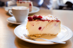 Raspberry and vanilla cheesecake